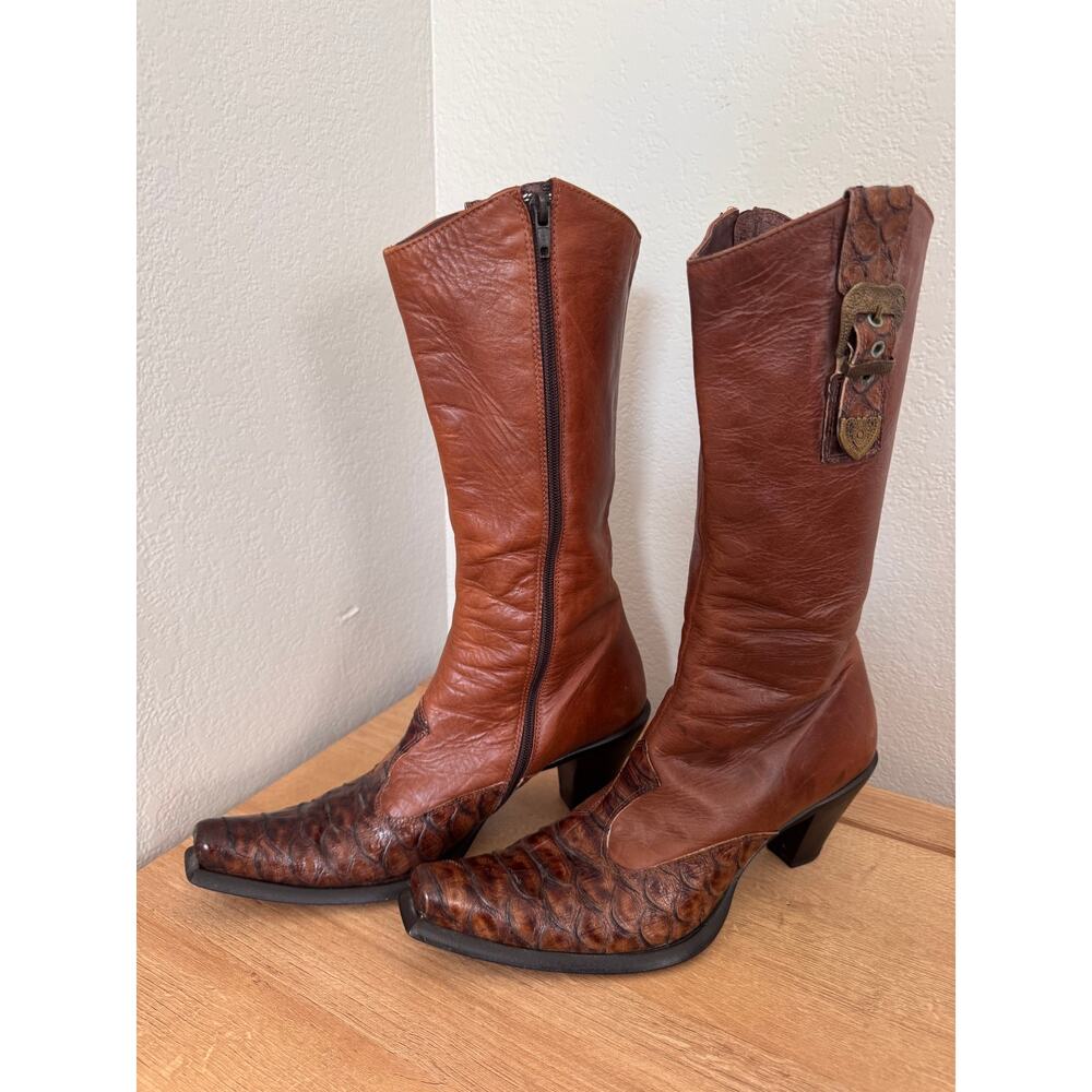 Charles David Brown Leather Western Boots Size 8 Spain Croc Embossed Square Toe